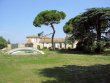 Propriete-entre-Nimes-et-Arles-de-50-ha-dont-15-ha-de-vignes