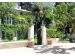Domaine-viticole-proche-de-la-mer-de-79-ha-dont-38-de-vignes