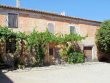 Domaine-viticole-avec-60-ha-de-vignes-sur-de-terroirs-hautement-qualitatifs