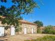 Mas-Languedocien-isole-dans-sa-vallee-privee-de-plus-de-60-ha