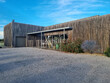 Batiment-commercial-moderne-proche-Montpellier
