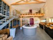 Superbe-domaine-viticole-Satellite-de-Saint-emilion-avec-somptueux-Chateau